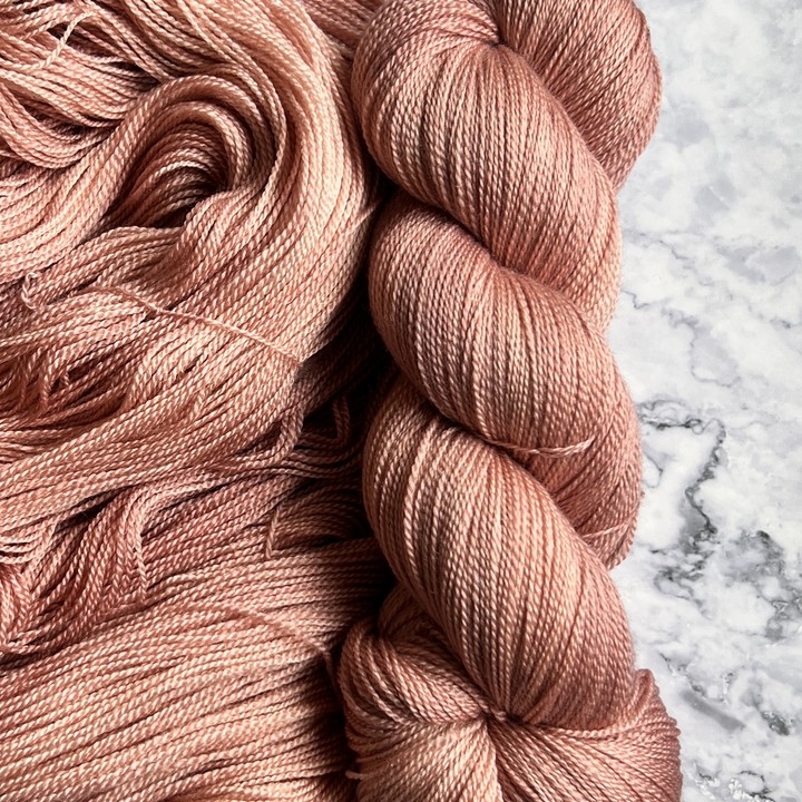 DAPHNÉE Rose Soleil Emilia & Philomene